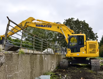 Komatsu PC228USLC-10 [Worldwide] '2014–pr.