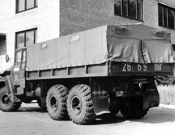 КрАЗ-Э260Е '1974