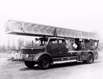 Krupp Tiger Feuerwehr-Drehleiter Metz DL-52 '1956–????
