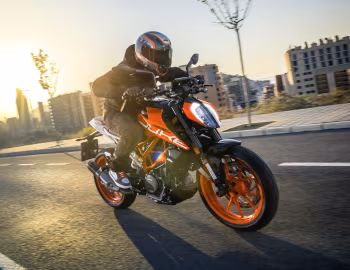 KTM 390 Duke '2017–pr.