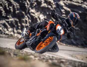 KTM 390 Duke '2017–pr.