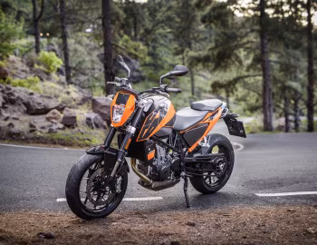 KTM 690 Duke '2017–18
