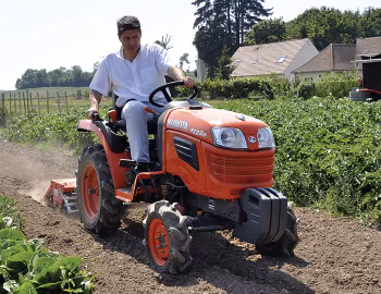 Kubota B1220 '2009–18