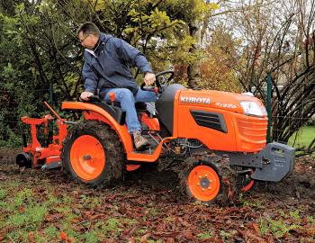 Kubota B1220 '2009–18