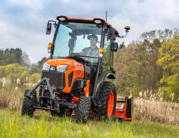 Kubota LX-401 Cab '2021–н.в.
