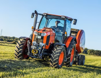 Kubota M105GX-III '2016–18
