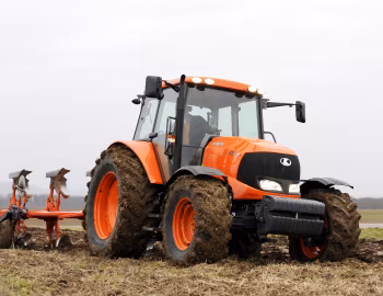 Kubota M130X '2010–12