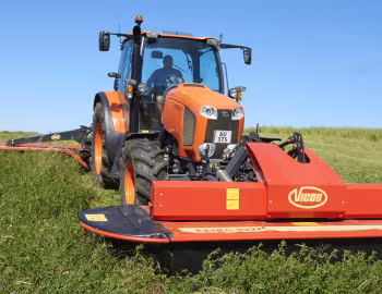 Kubota M135GX '2012–15
