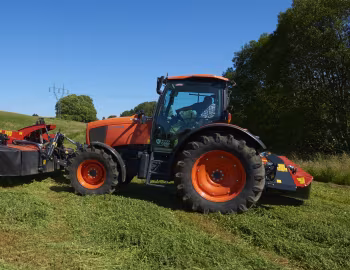 Kubota M135GX '2012–15