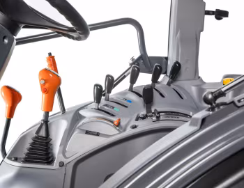 Интерьер Kubota M5101N Cab '2017–н.в.