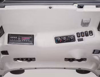 Интерьер Kubota M5101N Cab '2017–н.в.