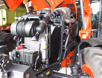 Під капотом Kubota M5112 '2021–н.ч.