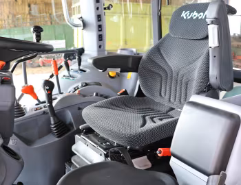 Інтер'єр Kubota M5112 '2021–н.ч.