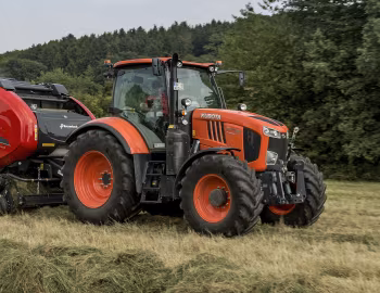 Kubota M7131 '2015–18