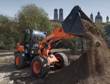 Kubota R090 '2020–н.в.