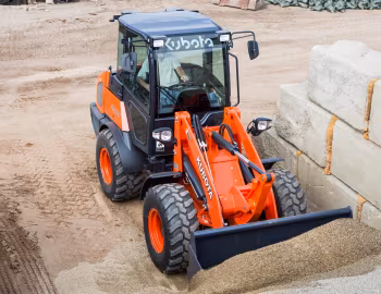 Kubota R630 '2014–н.в.