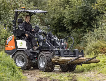 Kubota RT220-2e Canopy '2023–н.в.