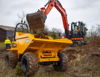 Kubota KX080-4α2, Thwaites 9 Tonne Front Tip