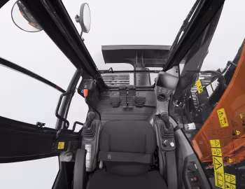 Интерьер Kubota U145 '2026