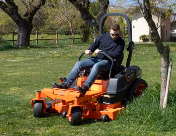 Kubota Z2-481 '2023–н.ч.