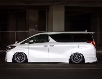 Kuhl Racing 30A-RSGT '04.2019–23