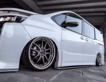 Kuhl Racing 80V-SSGT '2019–pr.