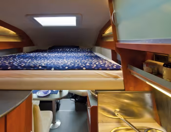 Інтэр'ер 2014–19 la strada Nova M (Br.906) '2013–19