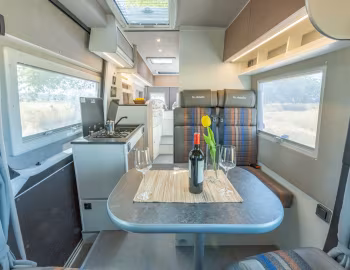 Interior 2023–pr. la strada Regent EB (Br.907) '2022–pr.