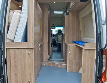 Intérieur 2019–pr. la strada Regent S (Br.907) '2018–pr.