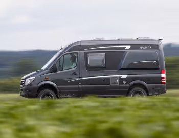 2015–18 la strada Regent S 4×4 (Br.906) '2014–18