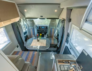 Intérieur 2023–pr. la strada Regent EB (Br.907) '2022–pr.