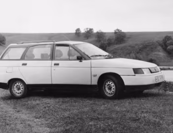 ВАЗ-2111 (Серия 200) '1990