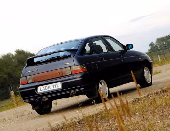 Lada 112 1.6i (21121) '2004–08