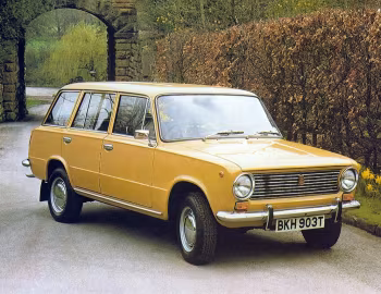 Lada 1500 Estate [UK-spec] (21026) '10.1977–10.1985