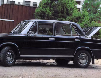Lada 1500S [Canada] (21061-37) '08.1978–83
