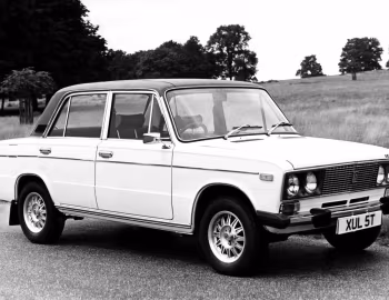 Lada 1600 ES 4-door Saloon [UK-spec] (21062) '09.1978–04.1984