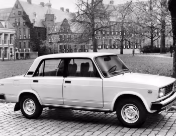 Lada 2105 '1981–84