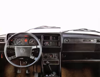 Передня панель Lada Combi '1985–96