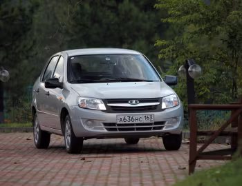 Lada Granta (2190) '11.2011–09.2014