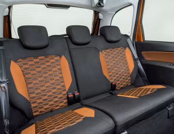 Інтер'єр Lada Granta Cross (2194) '05.2019–н.ч.