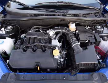 Під капотом Lada Granta Drive Active (2190) '08.2019–03.2024
