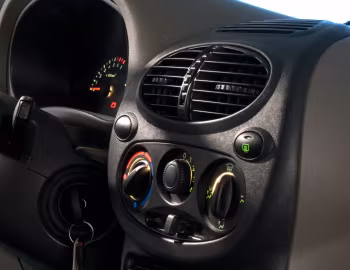 Intérieur Lada Kalina Hatchback (1119) '2006–03.2013