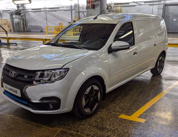 Lada e-Largus (FS0) '2024–н.ч.