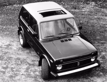Lada Niva (2121) '04.1977–н.ч.