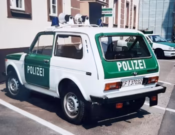 Lada Niva Polizei [Germany]