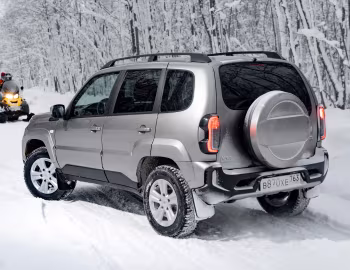 Lada Niva Travel Luxe (212300-80) '12.2020–25