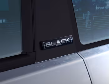 Lada Niva Travel [BLACK] (212300-80) '02.2022–25