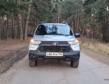 Lada Niva Travel [BLACK] (212300-80) '02.2022–25