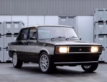 Lada Riva by Lotus '2002