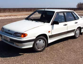 Lada Samara (2115) '04.1997–12.2012